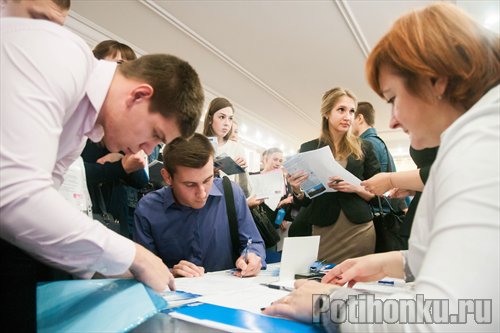 В Калининграде для будущих медиков устроили ярмарку вакансий
